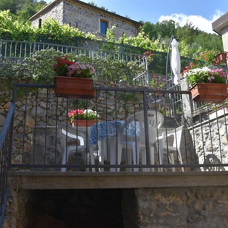Casa Nel Borgo Antico Villa Quaratica Exterior photo